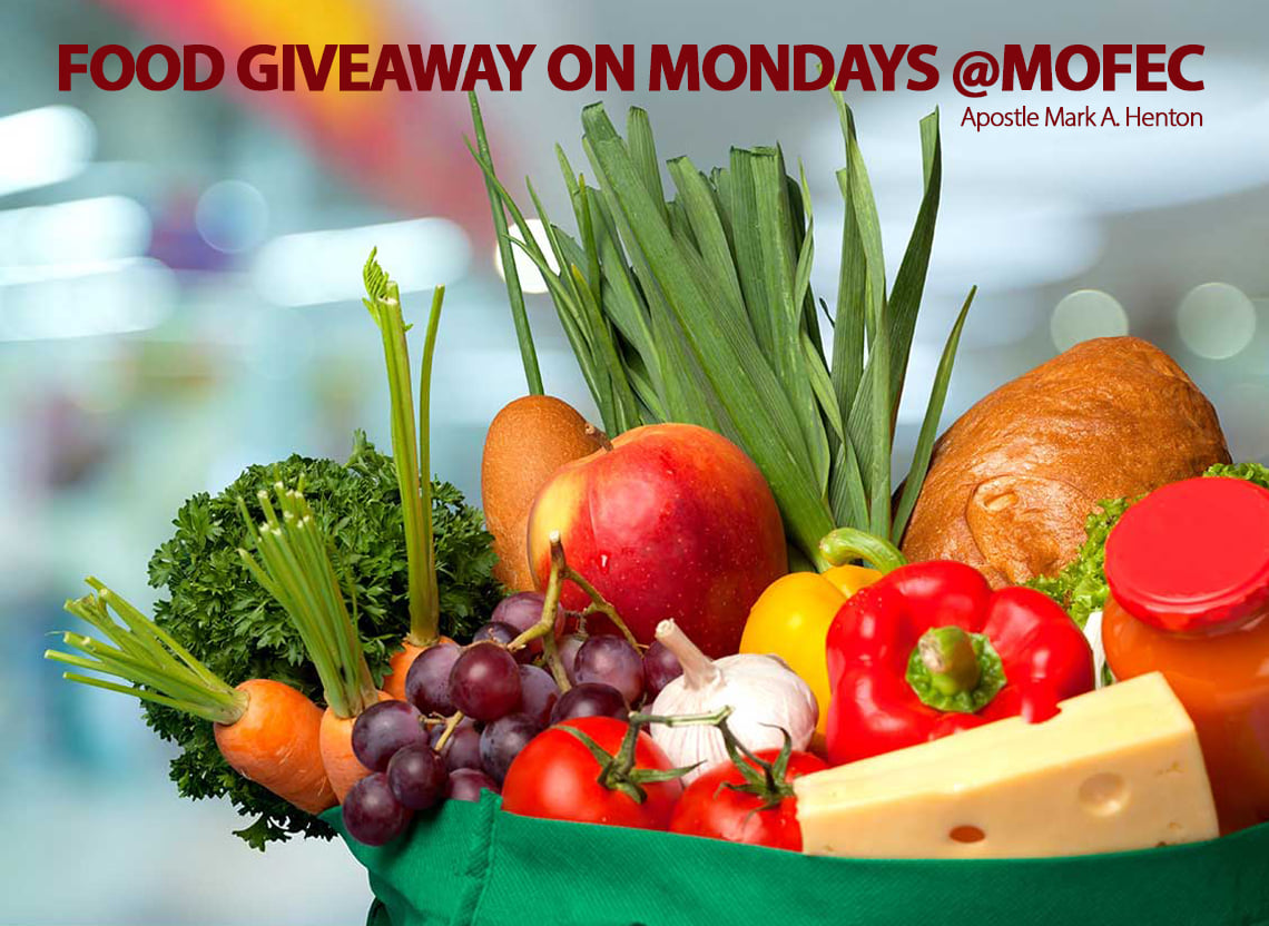 mofec2750's tweet photo. It takes a #village to #care for our overall well-being during these COVID-19 times. #Apostlemarkahenton, #MOFEC  &amp; The Connection Center, makes a lasting impact on the fabric of the #community, distributing #freefood weekly to those in need every #Monday until #Christmas. https://t.co/QQLulwMFzk