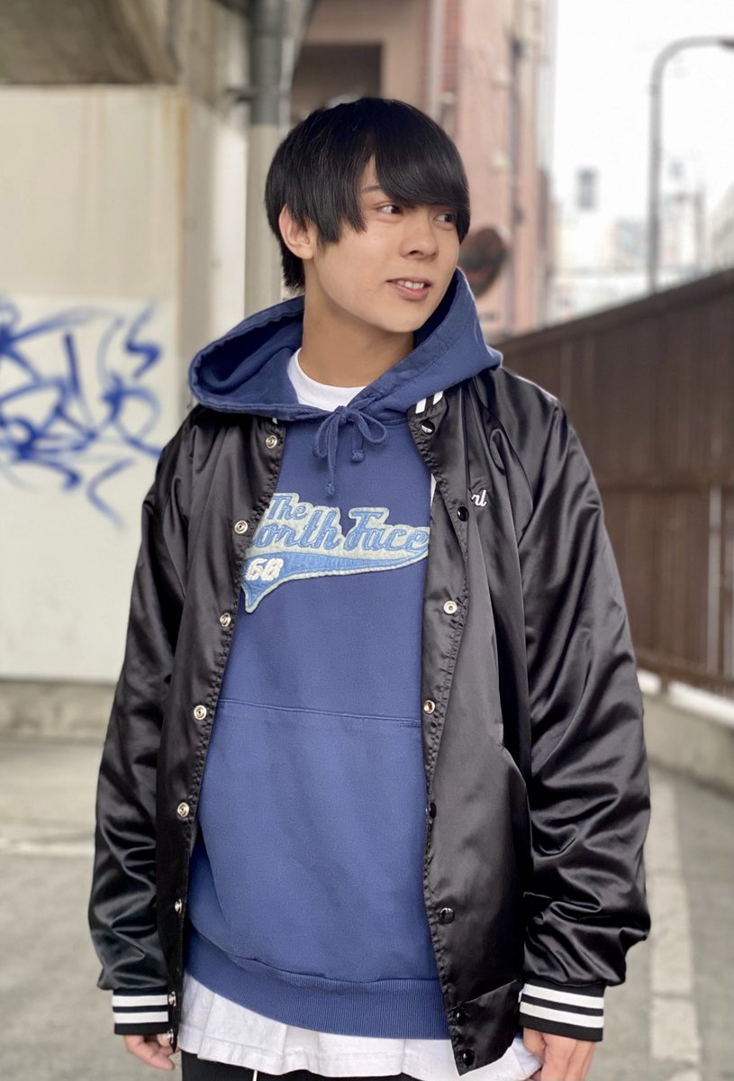 loweco_official's tweet photo. 【 #LOWECOde 】ㅤㅤㅤㅤㅤㅤㅤㅤㅤㅤㅤㅤㅤ
ㅤㅤㅤㅤㅤㅤㅤㅤㅤ
item : nylon jacket
price : ¥1,800+tax
ㅤㅤㅤㅤㅤㅤㅤㅤㅤㅤㅤㅤㅤ
item : hoodie
price : ¥1,800+tax

height : 170cm
styling &amp; model : @bokuminagi

https://t.co/ZiYSl2tzMw https://t.co/6JezYg8Ef9