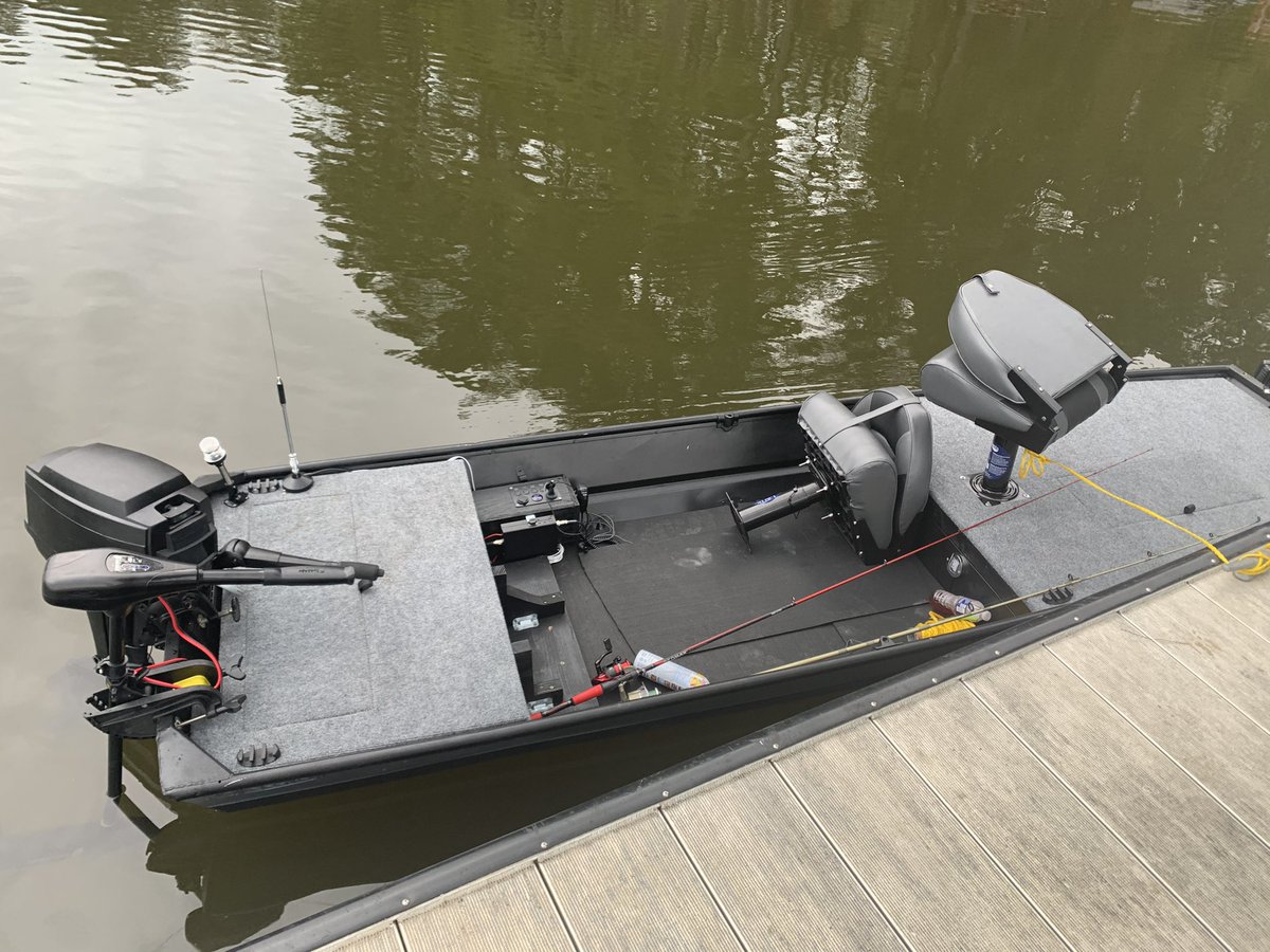 m4ttbr00ks's tweet photo. How it started.          How it’s going. 
Mini bass boat conversion I’ve been working on so I can spend more time fishing. Take that 2020 lol. #tinyboats #fishingboat https://t.co/p22mq9kthG