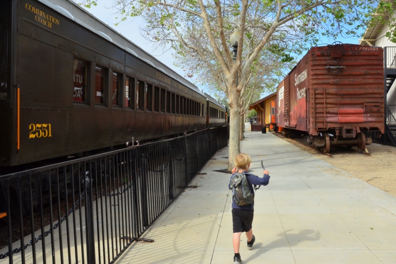SLORRM's tweet image. Virtual Railroad Photo Sharing Session hosted by the SLO RR Museum on Saturday, Dec 5, 2020 at 10am PDT about Fillmore and Western Railway. Connect in with computer or phone, and take a tour with us. For more info go to: slorrm.com/parlor-car-cha…