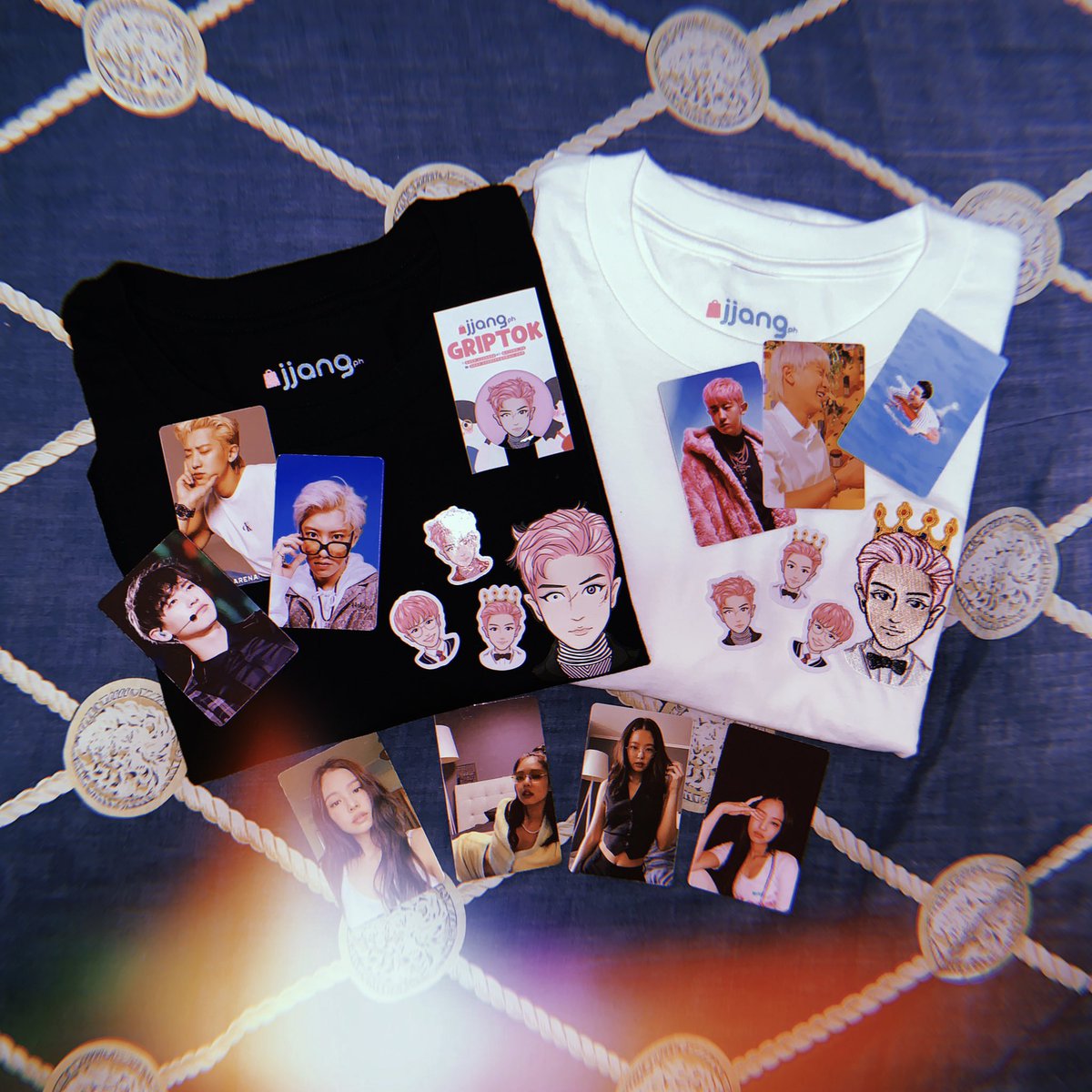 imstrawberryv's tweet photo. Got these shirts &amp; freebies from @jjang_ph!!!!! +++ they gave me niNi photocard WAAHHHH MY HEART IS SO HAPPY!!!! THANK YOUUUU JJANG PH!!! U GUYS ARE TRULY JJANG 💛💛

#JJANGPH_FEEDBACKS
@weareoneEXO https://t.co/GHfOziXZCs