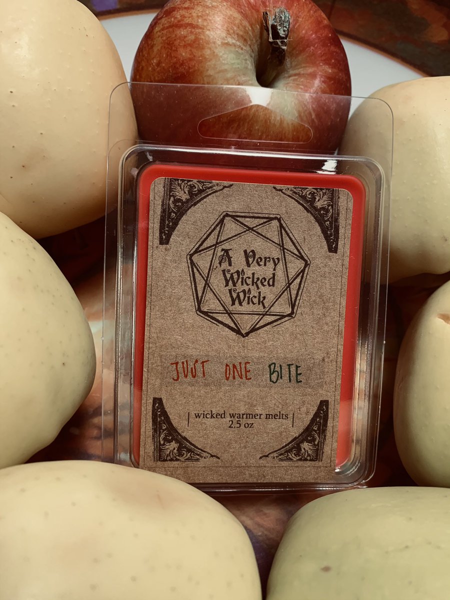 averywickedwick's tweet photo. Added new scents to our Wicked Warmer Melts Collection! These will make for the perfect stocking stuffer this Christmas! Shop link in bio! Thank you so much for your support!

#smallbusiness #waxmelts #soycandles #SupportSmallBusinesses #shopsmallthischristmas https://t.co/XfFHfYpoAF