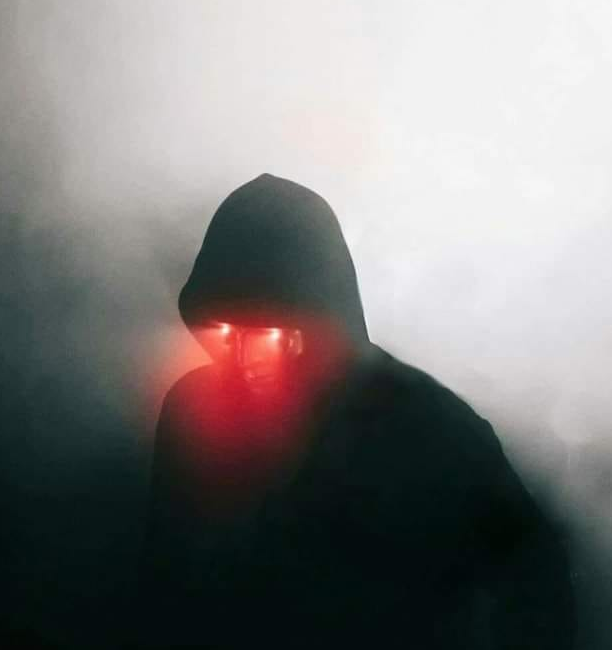 da pra ver que meu olho ta vermelho?

da nada caraio