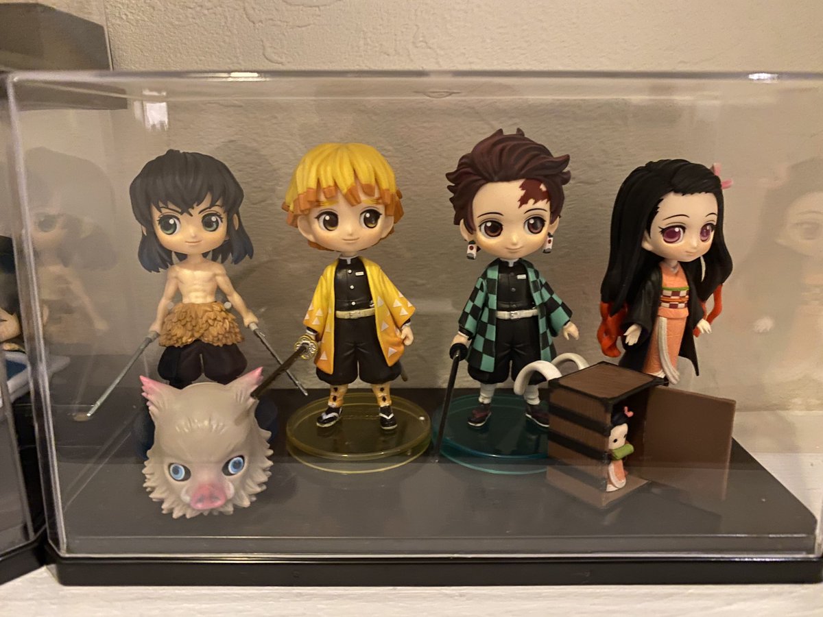 エイジ 鬼滅の刃単行本23巻についてきたフィギュアがクオリティ高い ダイソーのケースに入れて飾ってみました エイジ 鬼滅の刃単行本23巻についてきたフィギュアがクオリティ高い ダイソーのケースに入れて飾ってみました