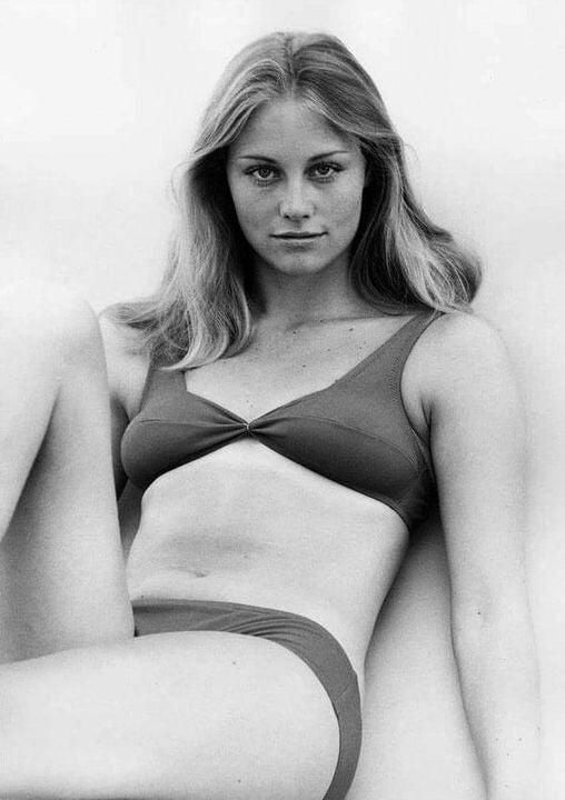 Тәжік порно фильмдерін қараңыз