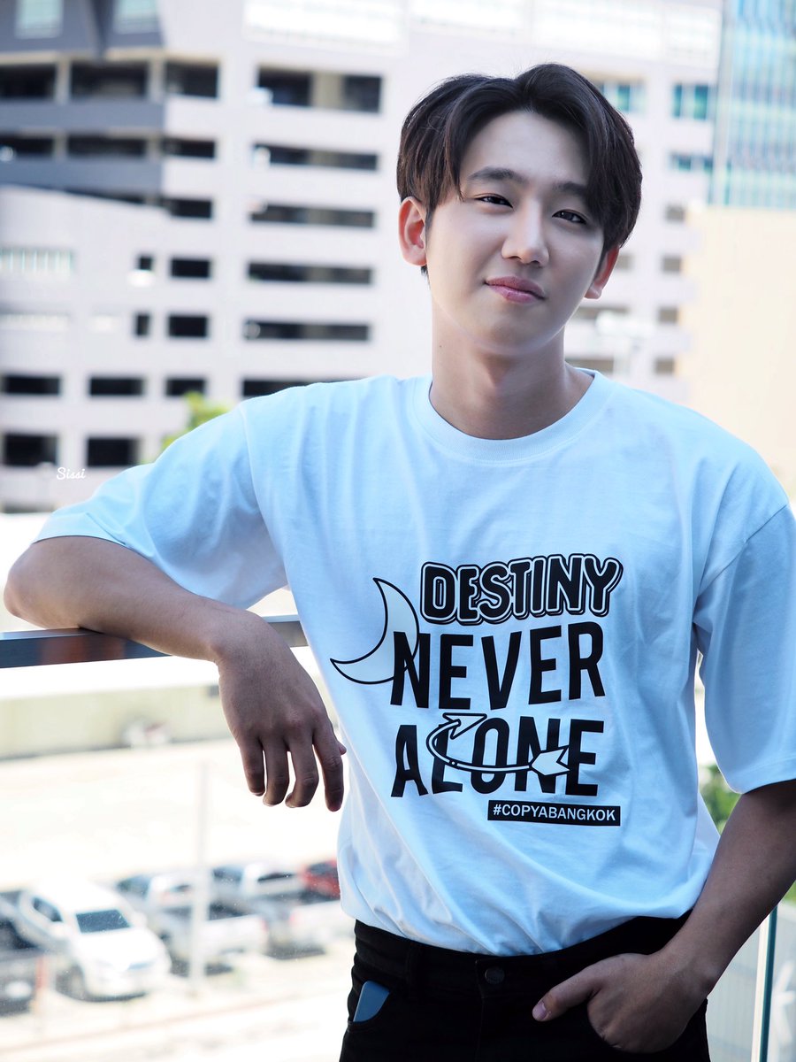 PhotoSissi's tweet photo. A smiling boy @titlekplee 💙
#titlekrt #กลจของตต
#DestinyNeverAlone
Thanks P'new 😘😘 https://t.co/QPJetEj9Wn