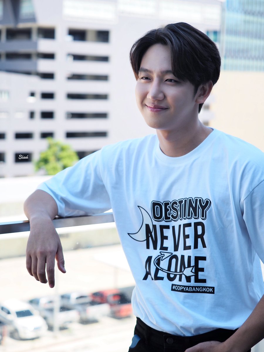 PhotoSissi's tweet photo. A smiling boy @titlekplee 💙
#titlekrt #กลจของตต
#DestinyNeverAlone
Thanks P'new 😘😘 https://t.co/QPJetEj9Wn