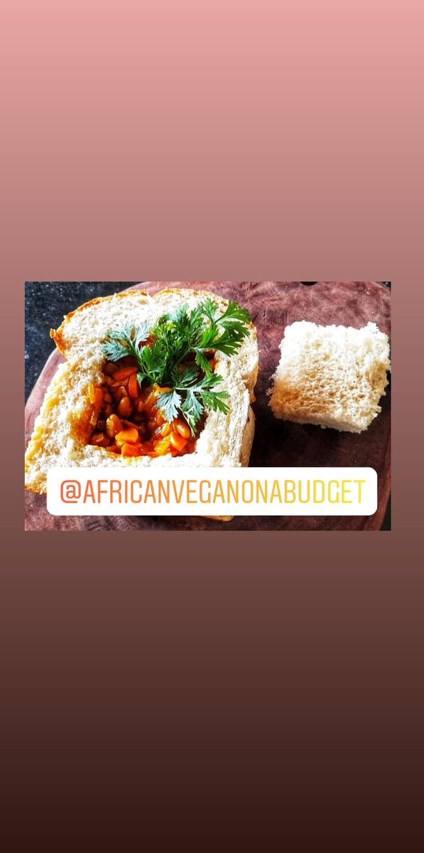 chef_cola's tweet photo. Vegan/Plant Bases Bunny Chow.

#easyfastafforadble 
#plantbased 
#vegan
#AfricanVeganBrands 
#Africanveganonabudget 
#ChefCola https://t.co/6YLYx4An8l