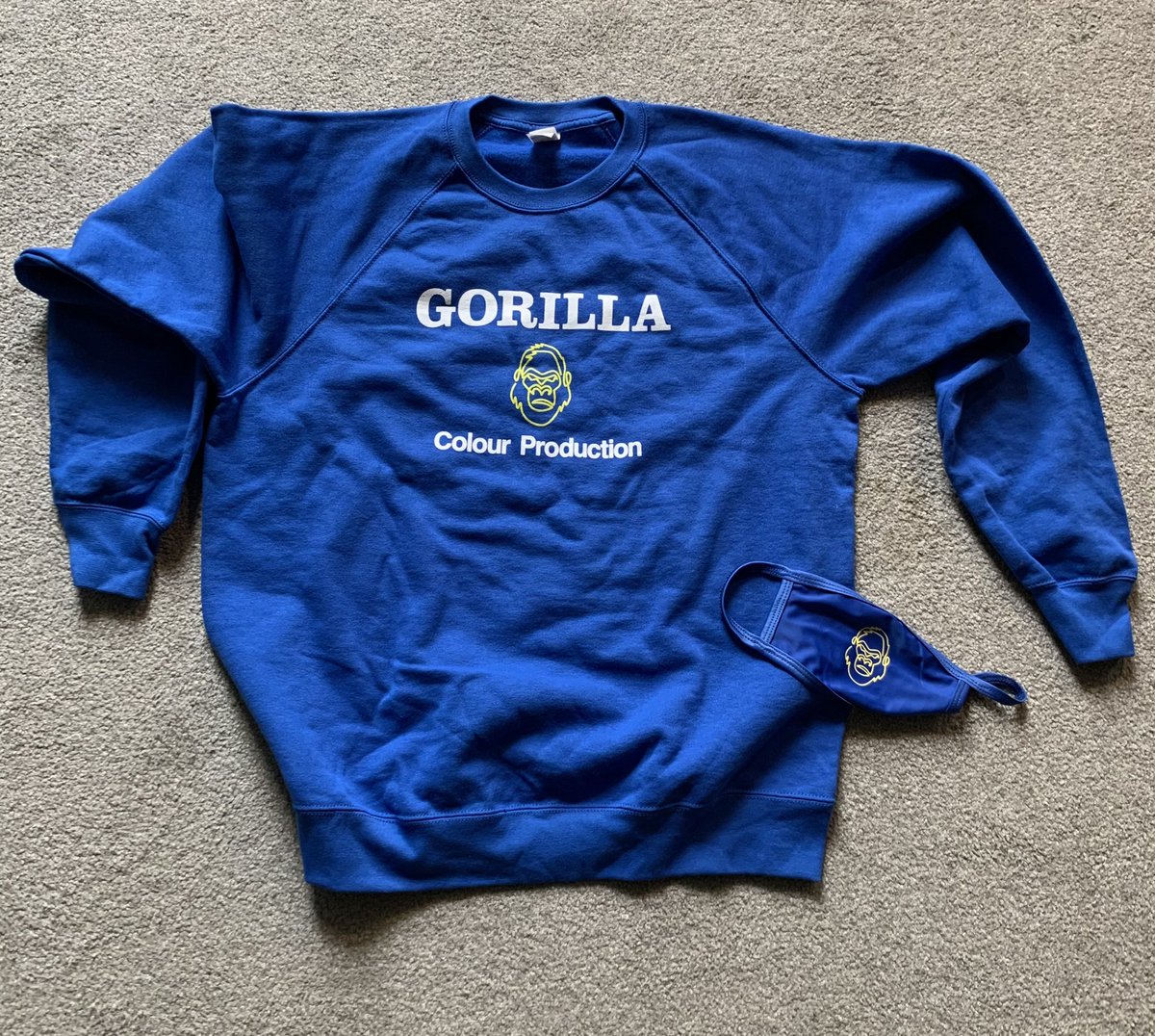 #TimAdventCalendar2020
🎄 Day Five 🎄 

Retweet for a chance to win this Gorilla TV sweatshirt (XL) and face covering

Winner picked at random at 10am tomorrow
