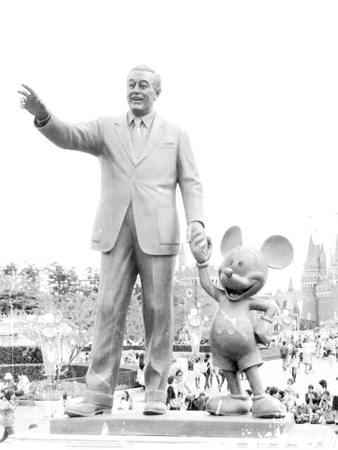 イチキップリン 今日ウォルト ディズニーさんお誕生日じゃん ウォルト ディズニーさんお誕生日おめでとう 夢の国を作ってくれてありがとう ウォルトディズニー お誕生日 おめでとう ディズニー ディズニーランド イチキップリン 今日ウォルト ディズニーさんお誕生日じゃん ウォルト ディズニーさんお誕生日おめでとう 夢の国を作ってくれてありがとう ウォルトディズニー お誕生日 おめでとう ディズニー ディズニーランド
