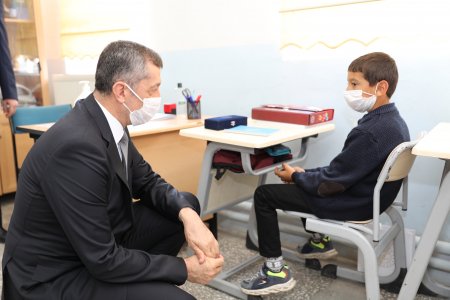 Türkiye’nin büyük resmine odaklandık, eğitimle ilgili büyük saatimiz çocuklarımızın bütünlüklü gelişimi için çalışıyor.
#eğitimyükselişte 
<a href="/tcmeb/">Millî Eğitim Bakanlığı</a> <a href="/memleventyazici/">Levent Yazıcı</a>