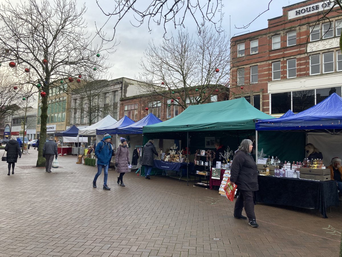 We are here! #Christmas #shoplocal #SmallBizSatUK