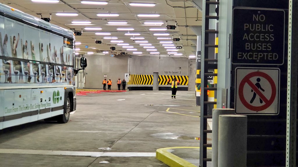 Revenue service has commenced at the new Union Station GO Bus Terminal.  #gotransit  @christofspieler  @yfreemark