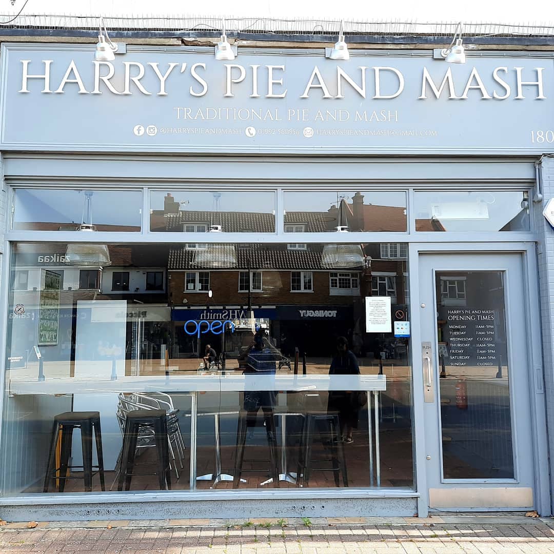 PieEpping's tweet photo. Open today from 11am-5.00pm. 
The football is on today as well @EppingFC_ so make sure you make a pre or post match fuel stop with us, the proud away kit sponsor for our local football team. ⚽️⚽️ https://t.co/5thPxhY1cd