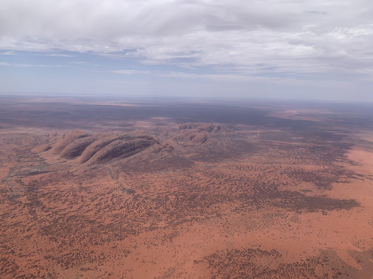 JimWilsonMedia's tweet photo. What a country and wow factor weekend unfolding #KataTjuta #ExploreUluru #BucketList 👍🇦🇺 https://t.co/Oxb9h274mU