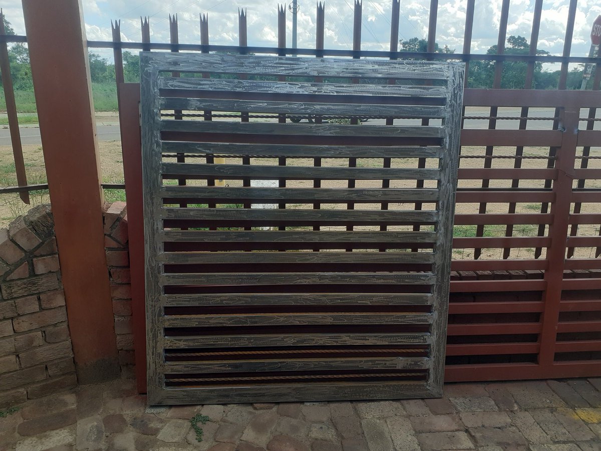 mosela_engineer's tweet photo. 📢 📢📢📢📢📢📢📢👷🏿‍♂️
📌  Gauteng 
☎️ 0711749495/0817442739
🌐 https://t.co/SVMyjkvVAv
🗜🧰 Structural Steelwork
⛓🔗Pipework
⚙🔩Mechanical Engineering 
🏗🧱Construction 

#DJSBU
#BuySouthAfrican 
#Engineering https://t.co/VTOUwkaZTh