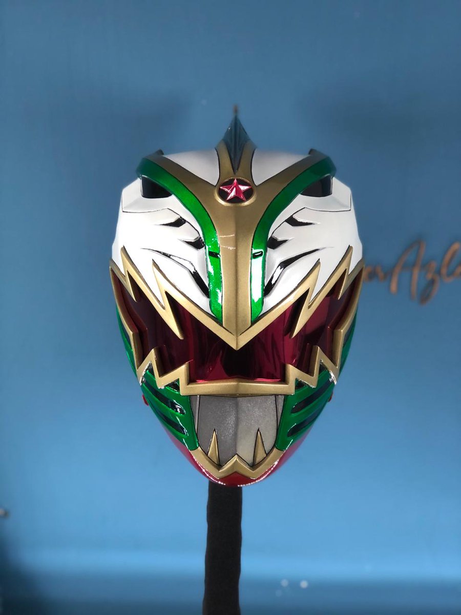 Taller Azlo ( https://www.facebook.com/tallerazlo&nbsp;)*Mexican prop maker for fiberglass and resin helmets as well as other props. And they ship worldwide. #PowerRangers