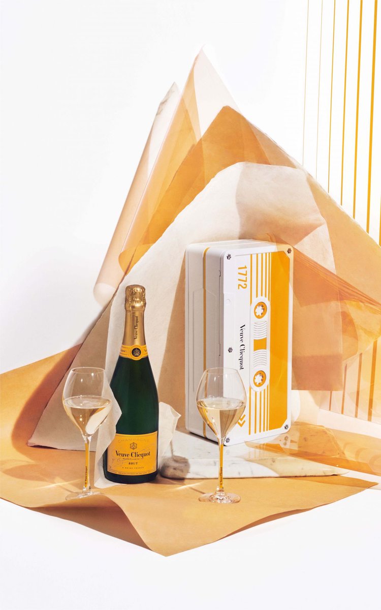 VPR_Editor's tweet photo. An excellent addition to our @vprcomm #ThrowbackIssue collection! #ATasteofThe80s from @VeuveClicquot #RetroChic https://t.co/nXznQGjKVn https://t.co/2TYH53Cyfx