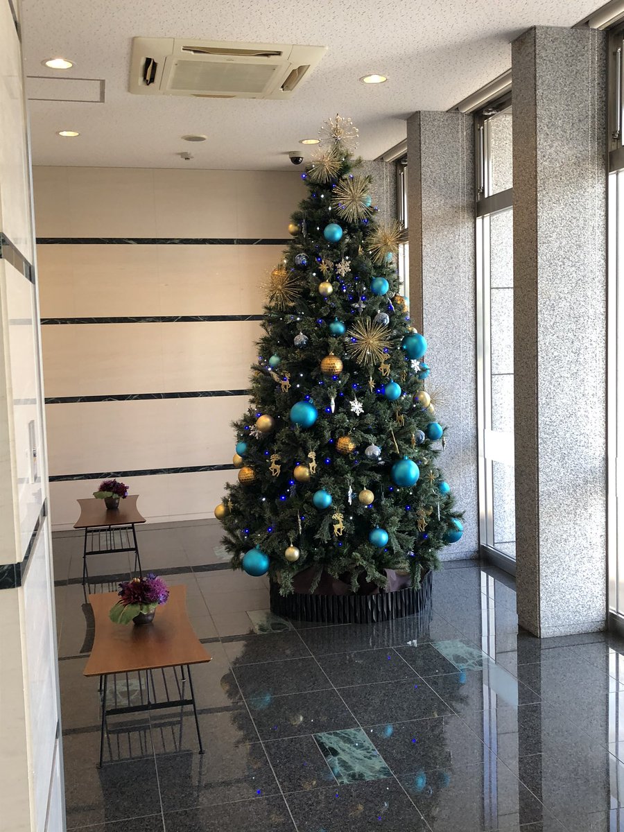 nao_ir_'s tweet image. マンションのエントランス🎄もうそんな季節か🥺