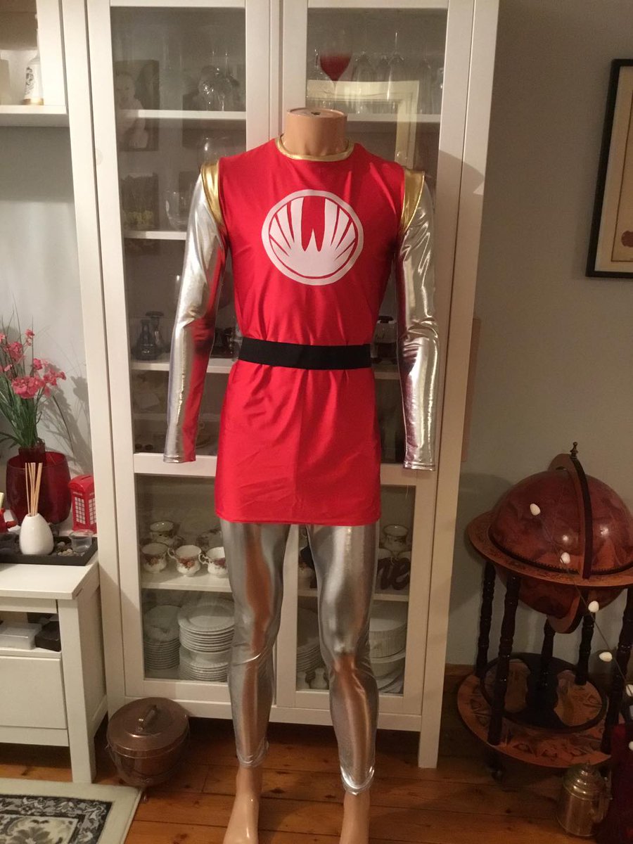 Too Many Heroes ( https://www.facebook.com/toomanyheroes/&nbsp;)*Cosplay maker primarily for Costumes / Suits only.*Private commissions only.*Quotes valid for 2 months. #PowerRangers