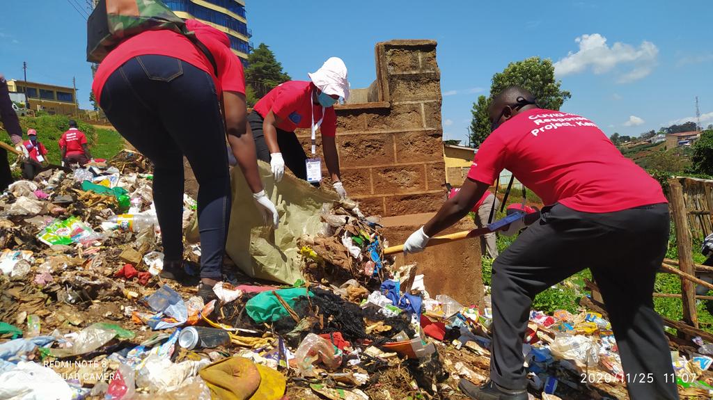 ItsMagaki's tweet photo. “The Earth is what we all have in common.”
—Wendell Berry
It is our reponsibility to ensure we keep it clean. A clean environment is a disease free environment
#EUAmrefKochCleanUP https://t.co/bSHAAkxOR0