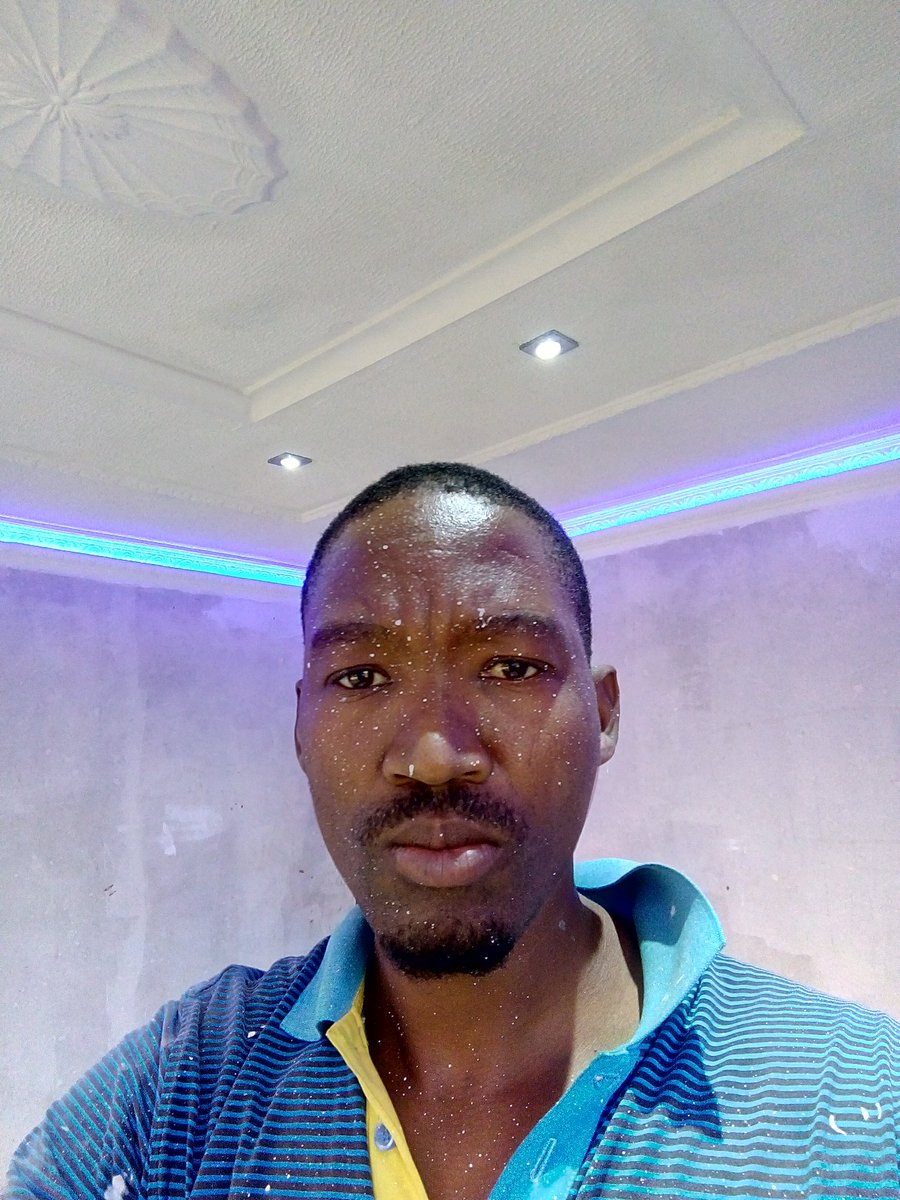 mahayear's tweet photo. @AbsaSouthAfrica this is my https://t.co/HvVml6ceIe life https://t.co/ADYDE3RB3J