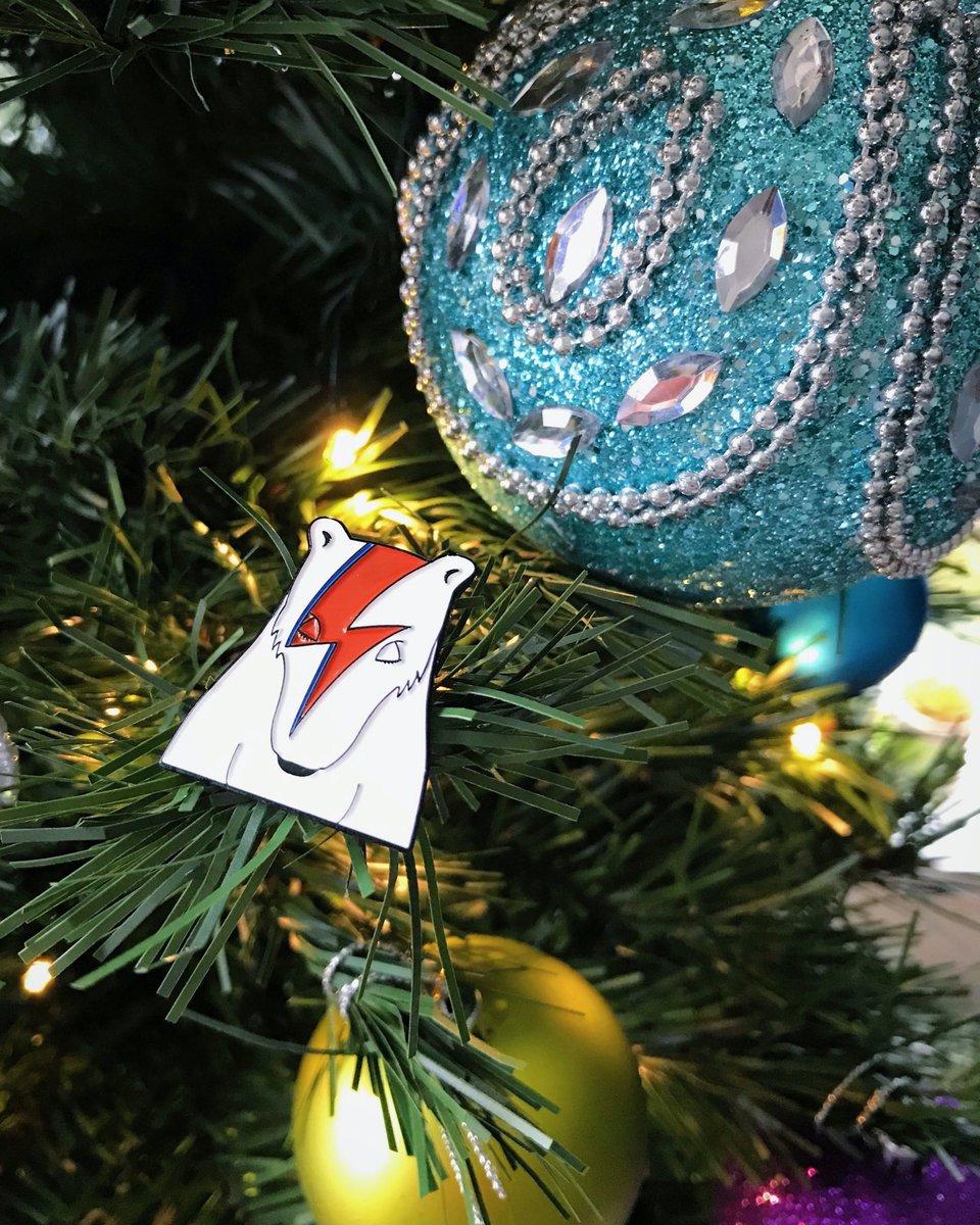 blueprintbear's tweet photo. Who needs a bit of #Bowie with their baubles? Pin available at https://t.co/drktLt4FeZ
***Please be aware today is the last day for Christmas international orders, so if you’re outside of Europe get them in quick***
#bowieforever #polarbear #christmasorders #Christmas #shopsmall https://t.co/rqL40rMrBv
