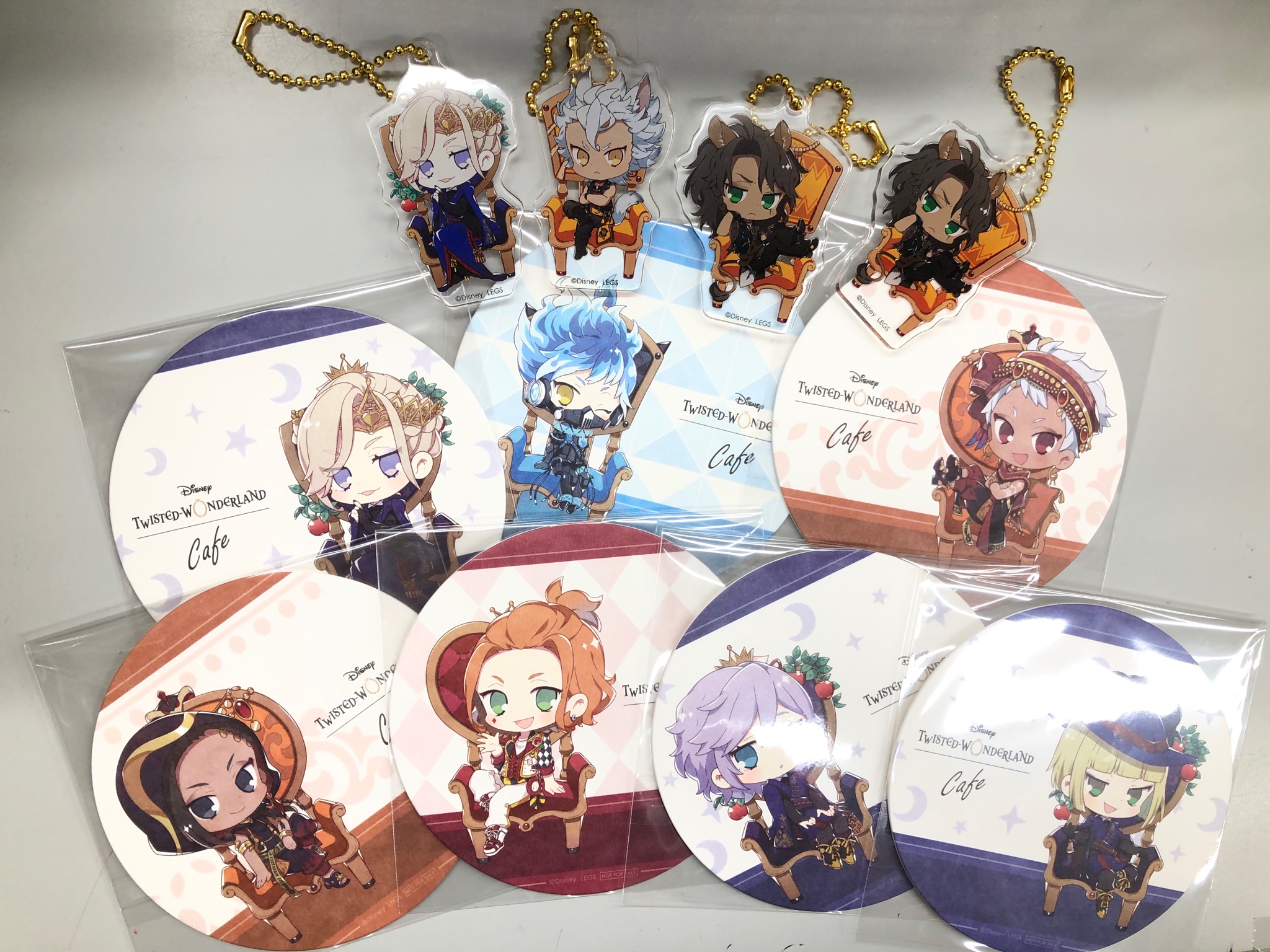 K Books Game館 ツイステohmycafe 限定グッズ続々と入荷中 書き下ろしイラストがめちゃ可愛い 椅子の座り方に正確がでてるのが面白い笑笑 Kbooks ツイステ ツイステカフェ K Books Game館 ツイステohmycafe 限定グッズ続々と入荷中 書き下ろしイラストがめちゃ可愛い 椅子の座り方に正確がでてるのが面白い笑笑 Kbooks ツイステ ツイステカフェ