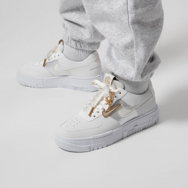 SNKR_TWITR on Twitter: \