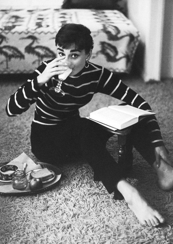 "I have to be alone very often. I’d be quite happy if I spent from Saturday night until Monday morning alone in my apartment. That’s how I refuel." #AudreyHepburn 

Photographer unknown
#AloneTme #Nourish #Wellbeing