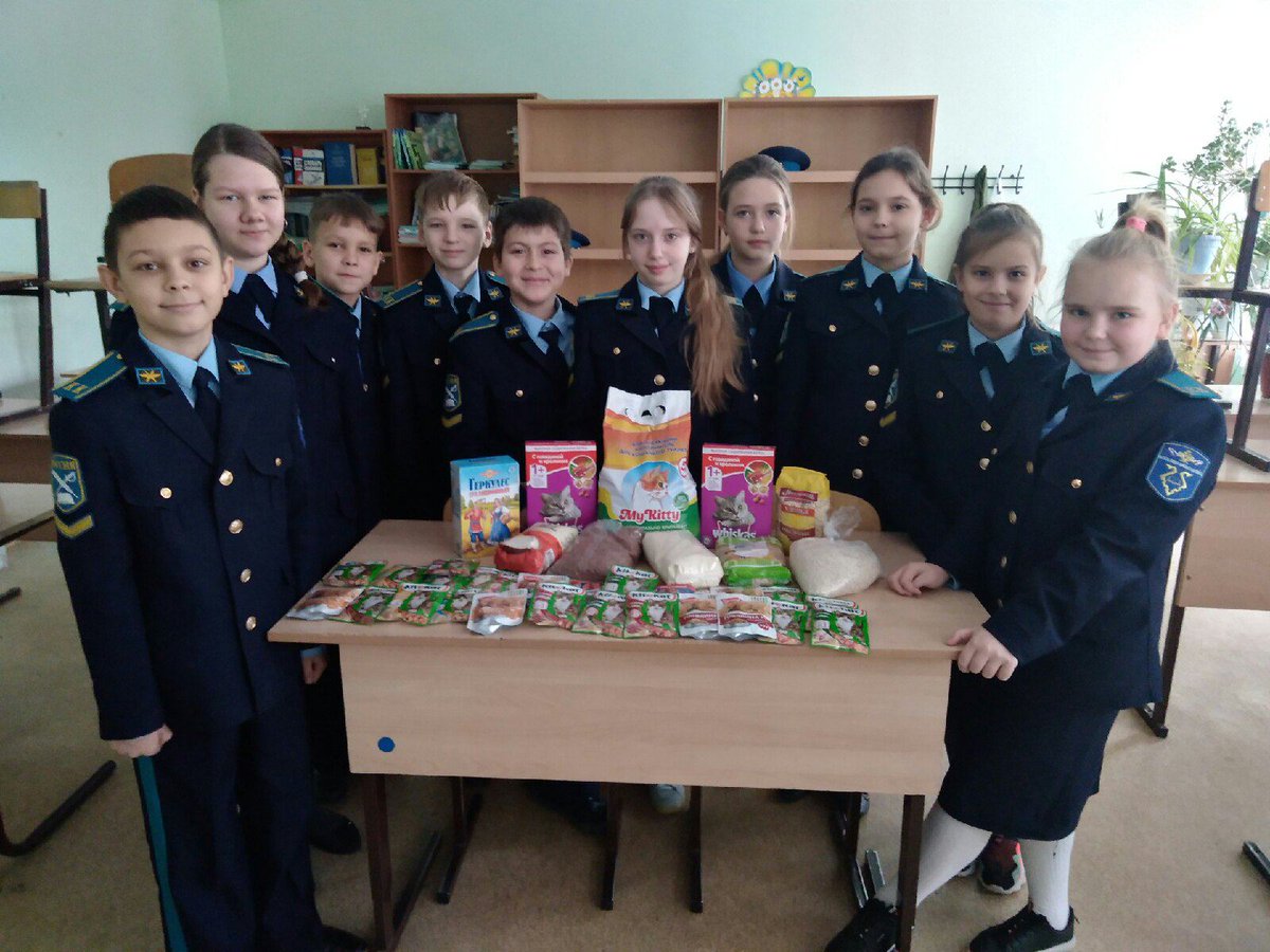 MBU_Korolyova's tweet image. Учащиеся 5-х классов активно приняли участие в акции парламента &quot;Большая помощь маленькому другу&quot; приюту для бездомных животных.
#ШколаКоролёваТЛТ
#Бездомныеживотные