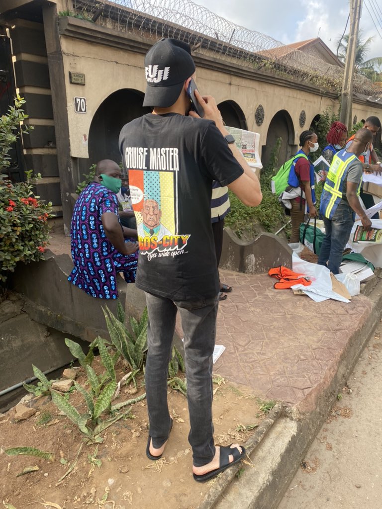 TosinAshafa's tweet photo. 1st to show up at my polling unit as I have always done in the last 13 years. This time, however, I must applaud @INEC for what looks like brilliant organization so far. Materials arrived in good time and all is set to go. This election matters. Come out and vote. Abiru ni o! https://t.co/7074GYe4Kk
