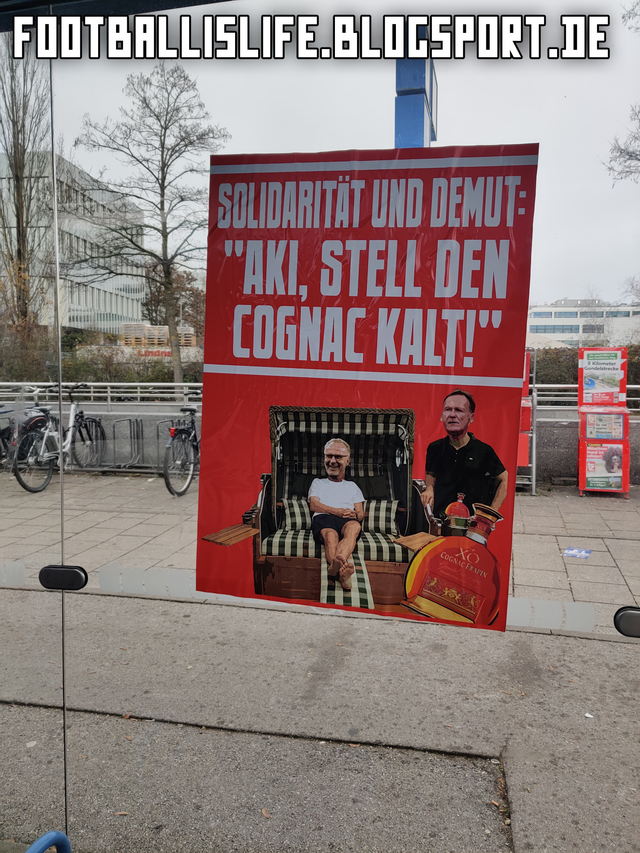 FinancialFairpl's tweet photo. Aki, stell den Cognac kalt! #Ehrenmänner https://t.co/KSxTKdDs8n