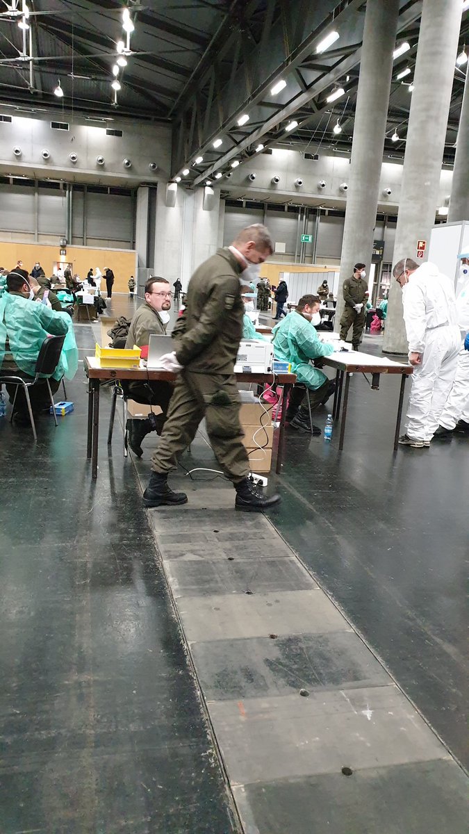 Erster Tag der #Massentests in #Wien: ging super schnell und unkompliziert. Wirklich gut organisiert.