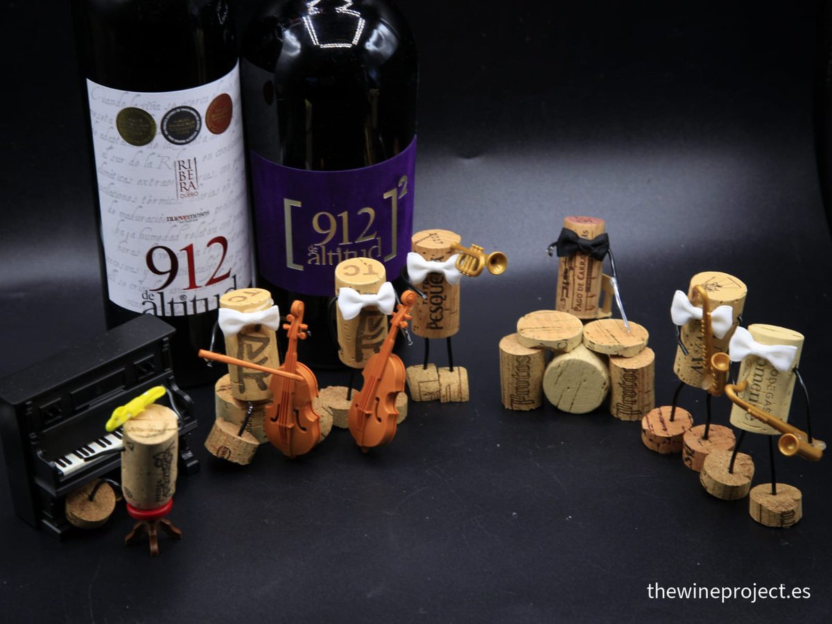 cirogarciacalvo's tweet photo. Nuevo https://t.co/yo53G6F9vA de @JIAguado verdaderamente bello y nuestras referencias de @BVeganzones como protagonistas.
Muchas gracias amigo.
#RiberaDuero
#Peñafiel
#Valladolid 
#vino https://t.co/Xw9DA2NaJT