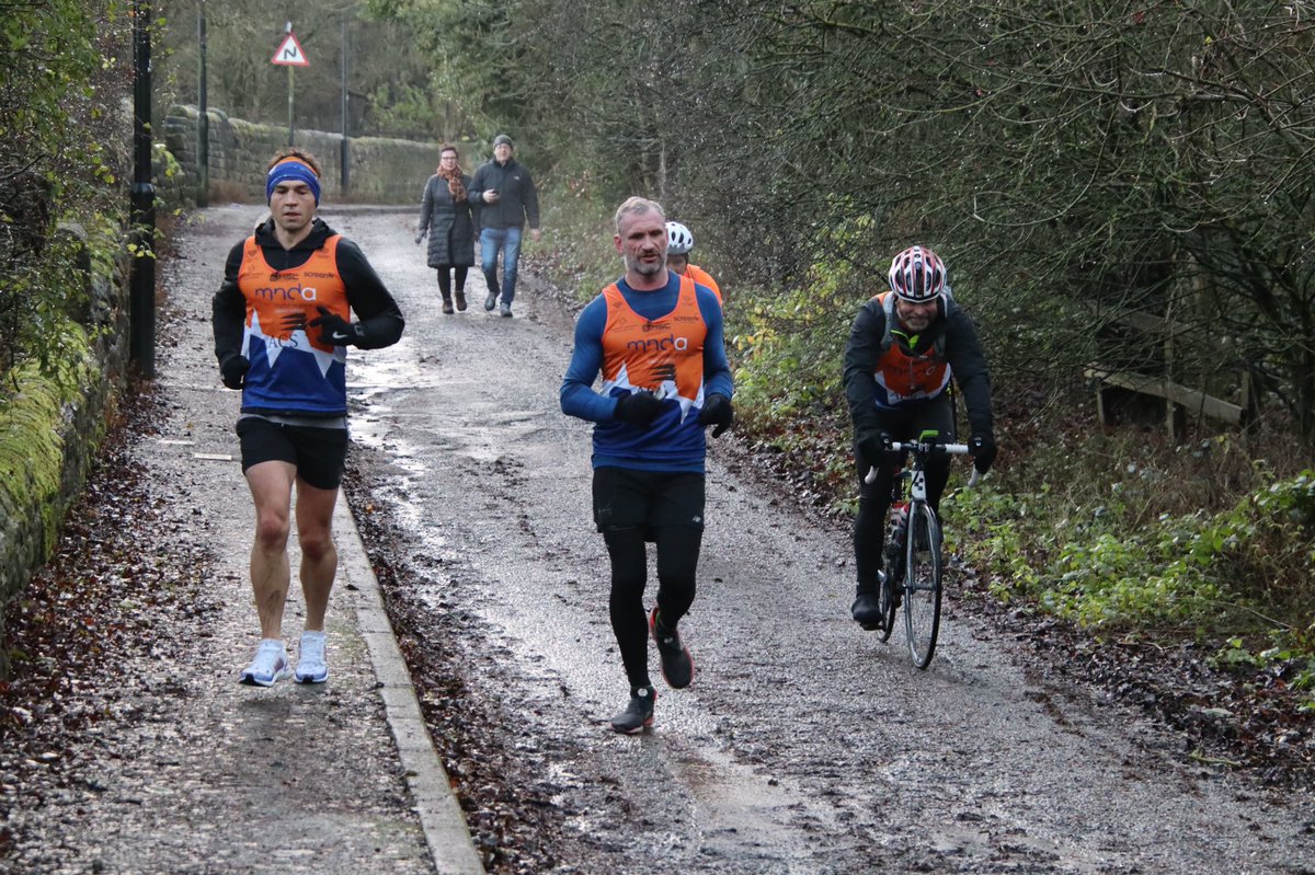 leedsrhinos's tweet photo. 19km down and still going strong, heading for start of 2nd loop

https://t.co/z64psBW7iZ https://t.co/JOprT6mCgc