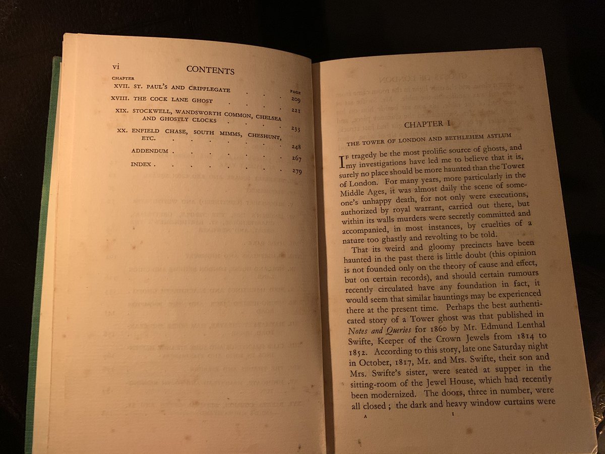 WickedVintageUK's tweet photo. #GhostsOfLondon #RareOccultBook in store now! Elliott O’ Donnell, rare first edition- 1932 🙌🏻🖤💀 #HauntedLondon https://t.co/vBys0jyFdm
