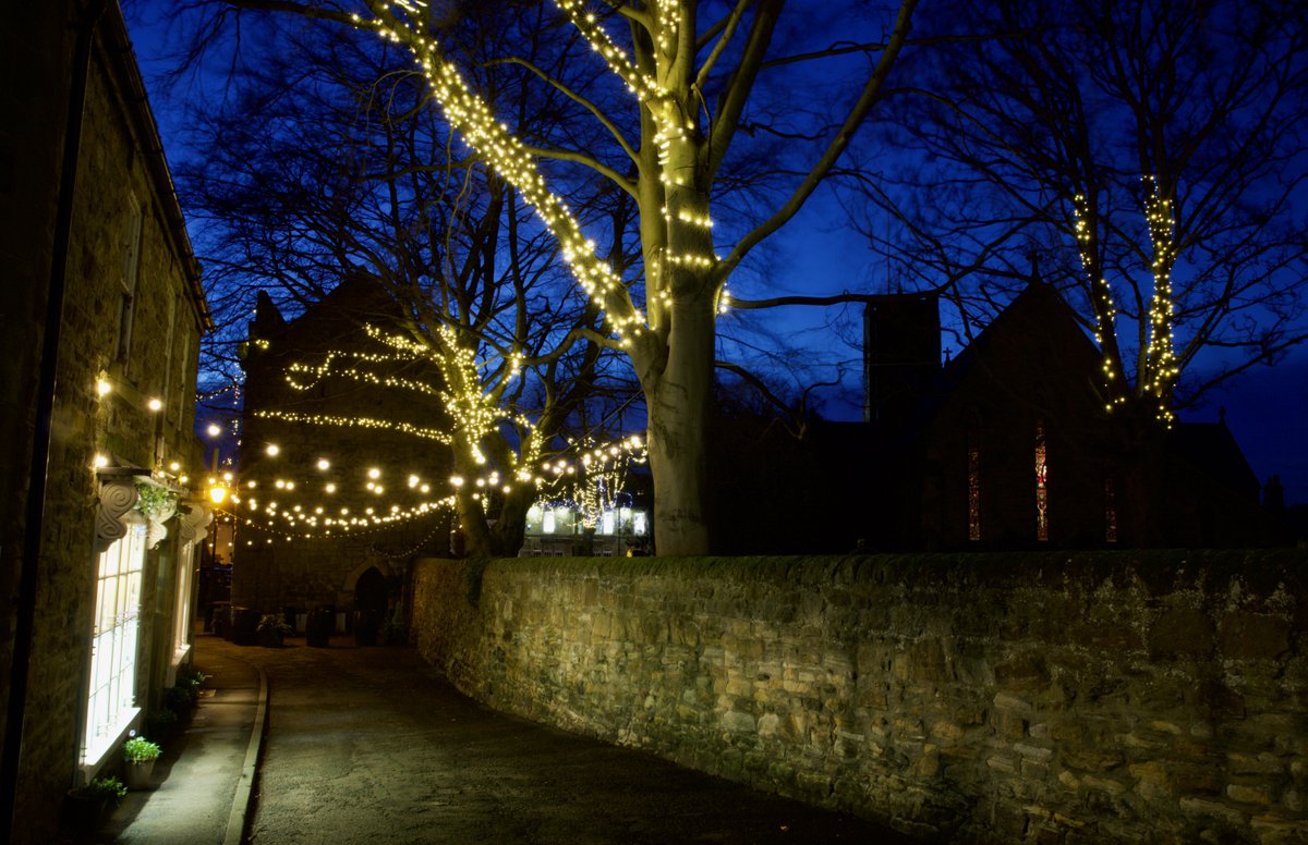 VisitCorbridge's tweet photo. It's a dry and sunny @SmallBizSatUK in Corbridge today with our award-winning indie shops open for business all weekend, including Sunday. In a relaxed, safe and twinkling village shopping experience. More details on our Facebook page: https://t.co/CeOq5K3958 #SmallBizSatUK https://t.co/CvHwx3kgka
