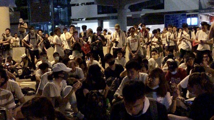 11. Then the anti-extradition movement broke out last summer. I bumped into him outside the government headquarters on June 9, at the end of the million-strong protest, and told him some of us might attempt an overnight occupation. “Alright,” he said. “I’ll accompany you folks.”