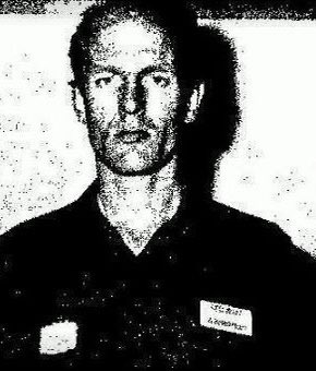 On this day 5th December 1972, 23687477 Sergeant Roy Edward Hills (RAOC) aged 28 was was killed during a follow-up operation to clear an IRA Mark 2 improvised mortar base plate in Lurgan town centre. 

‘ Not Forgotten’