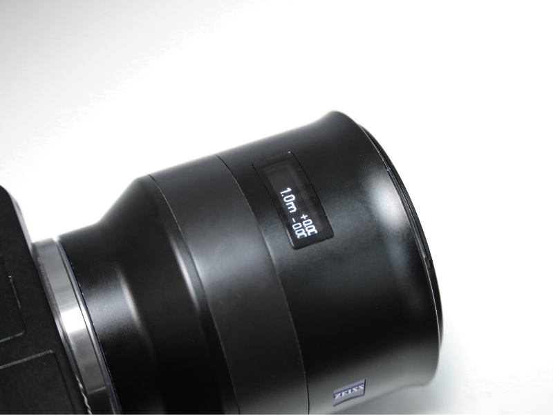 fotoblick's tweet photo. Объектив перестал фокусироваться? При повороте Carl Zeiss Batist 1.8/85 слышен посторонний шум? Что может быть причиной и как решаются данные проблемы? Читайте в обзоре от https://t.co/EfxoZJ7AwC https://t.co/PkgMy5sEK2