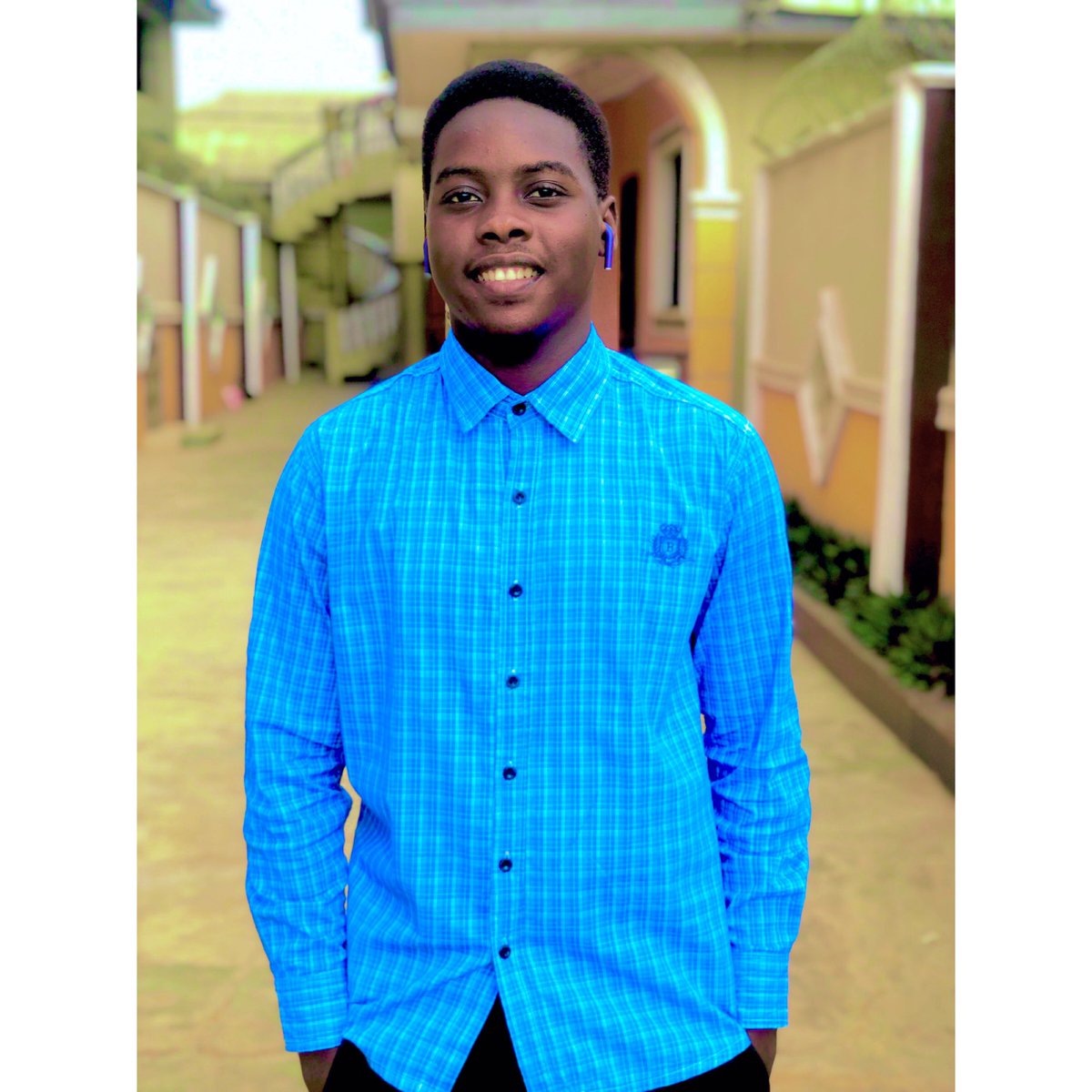 AbdulsamadTijj1's tweet photo. I’m a fine ass Nigga frm d NORTH😅......#GBPP🔥😎 https://t.co/fZWBMOxha2