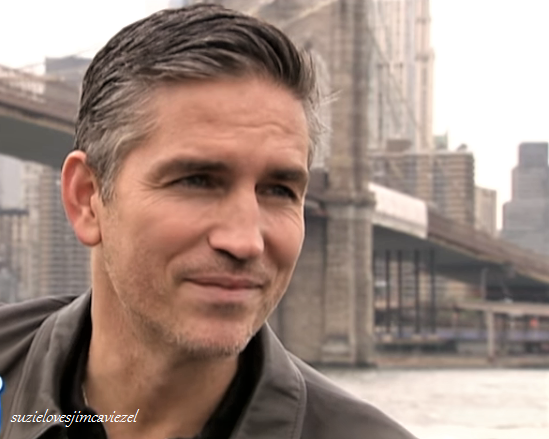 SusanVorderstr4's tweet photo. Jim with Raymond Arroyo on World Over Live EWTN 11/21/13
#jimcaviezel #raymonarroyo #worldoverlive https://t.co/eJge1oCMAp