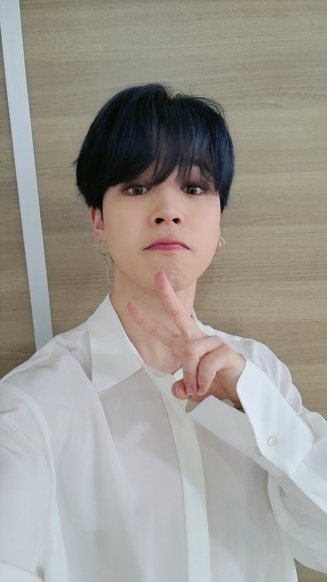 Love BTS tweet media