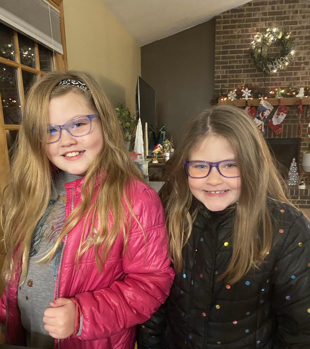 Both of my girls got glasses yesterday. Your message was wonderful and perfect timing. Thank you! @BabichABC7 #glassesrock