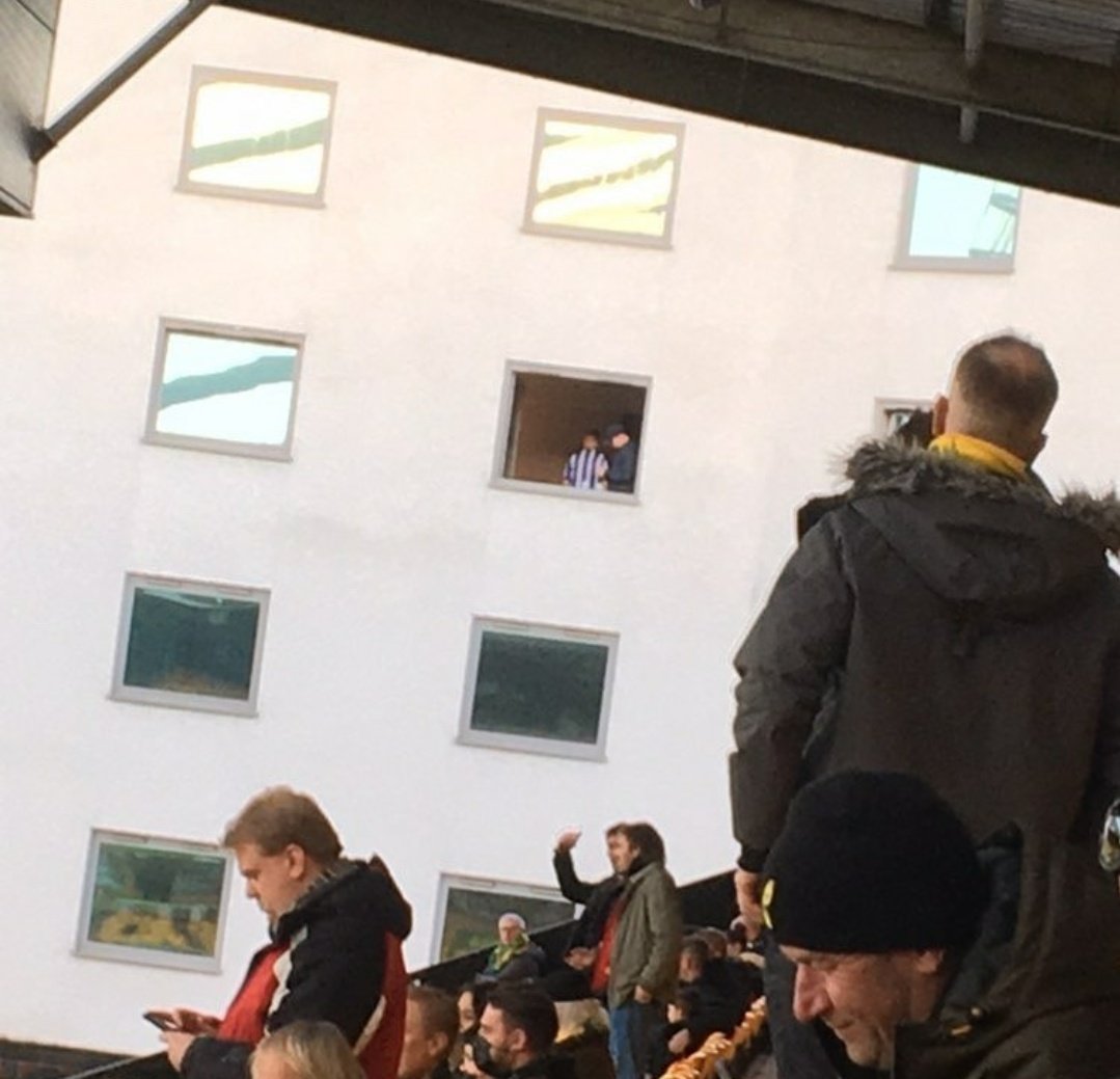 worldofawaydays's tweet photo. Sheffield Wednesday fan away at Norwich this afternoon 👏 

#swfc #ncfc https://t.co/JAd7vVxm0V
