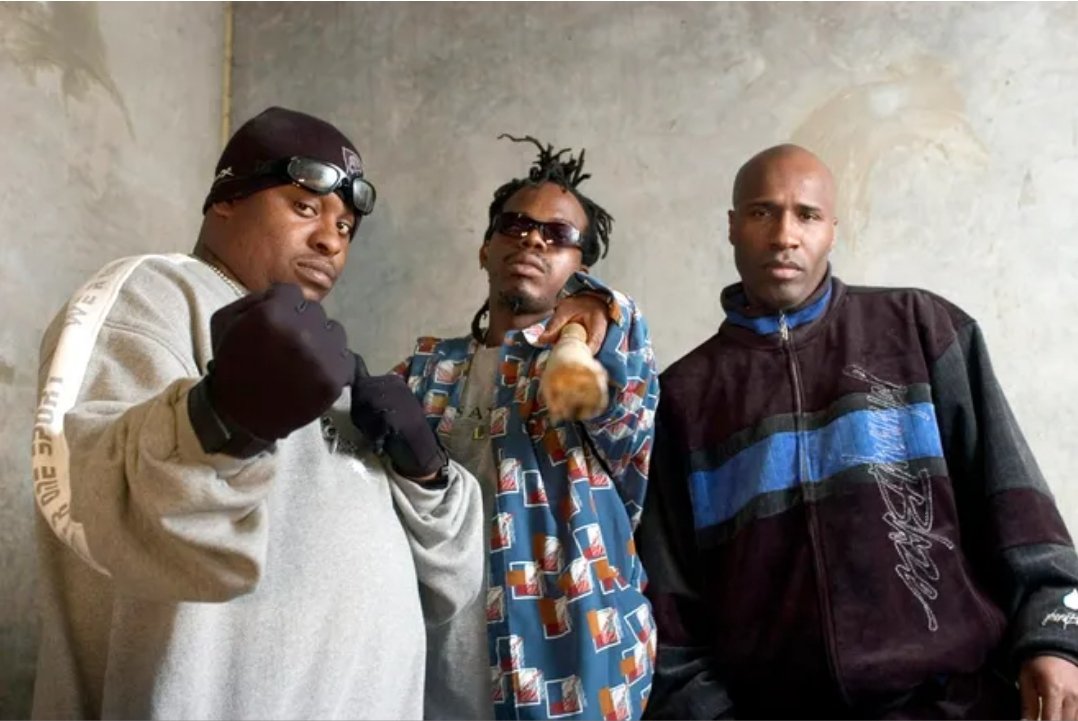 EXALTED4ever's tweet photo. Not to be confused with @AlPacinoReal #Saceface 1983 classic Film this legendary artist from Houston Texas runs the South he started off with the #GetoBoys before gaining notoriety as one of the greatest of all time
#Rapcity the Kitchen Listening Session Edition
@BrotherMob vol 1 https://t.co/RkCA0w2kIL