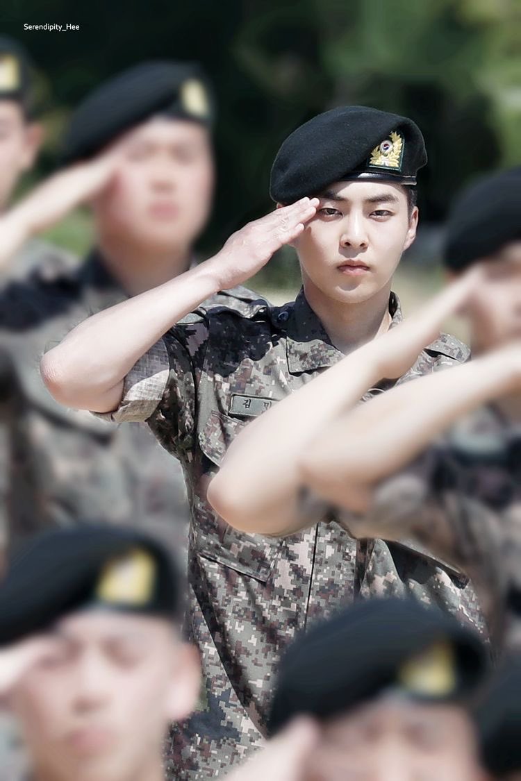 hrtlnp's tweet photo. 「 WELCOME BACK XIUMIN D-DAY  」

추억 기다림 사랑으로 다시 만나는 우리,
이젠 모든 날들을 함께 걸어갈수있어

'어서와 시우민'

#어서와_시우민
#추운겨울_피어난_기적의눈꽃
#580Days_are_OVER
#XiuminYouServedWell
#XIUMIN_IS_BACK #시우민 #XIUMIN #민석 #珉錫 #シウミン https://t.co/pm2KWqRL8F