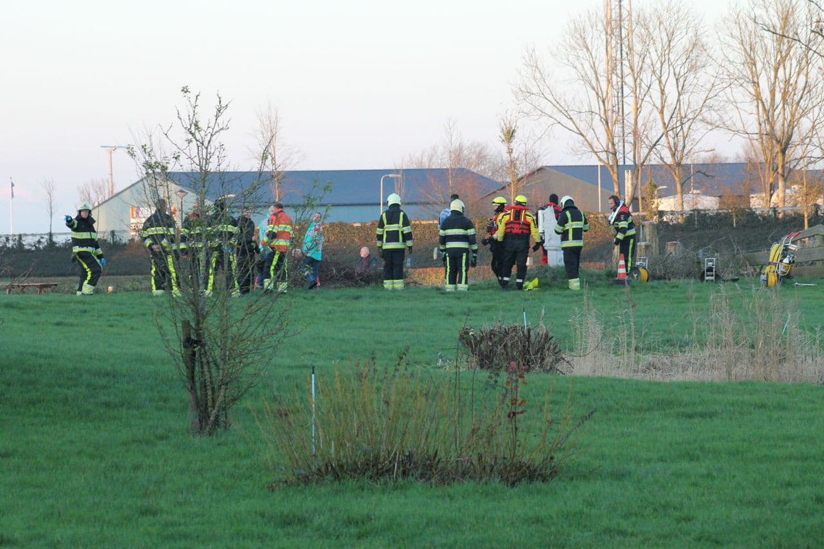 Hulpdiensten ingezet voor vermissing in Burdaard - #Friesland -..
