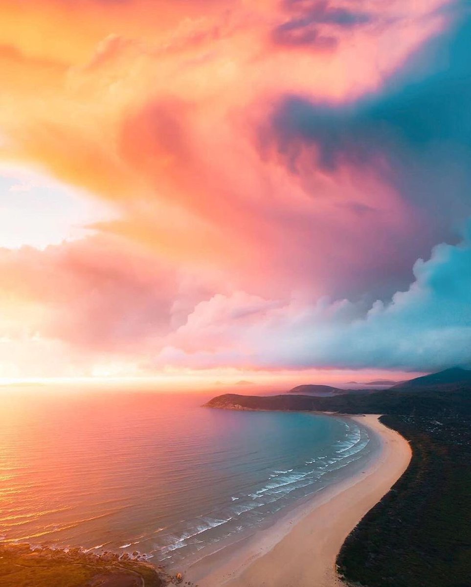 espectadorccs's tweet photo. Sunsets in Australia 🌅 https://t.co/4jxFjgLpEU